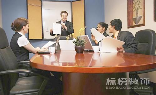 1000平米的辦公室如何設(shè)計(jì)裝修？